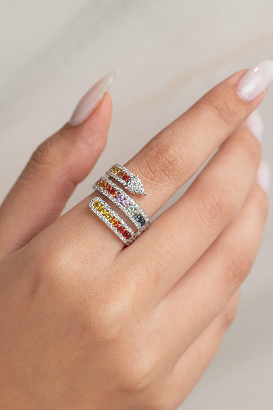 Anel Mola Safiras Rainbow